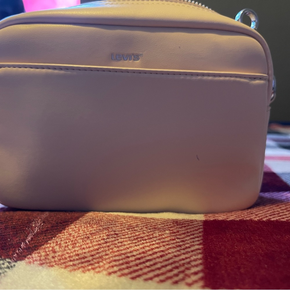 Levis purse